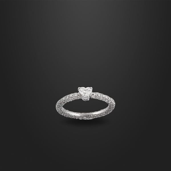 DIAMOND AND GOLD RING