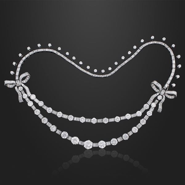 DIAMOND AND PLATINUM NECKLACE