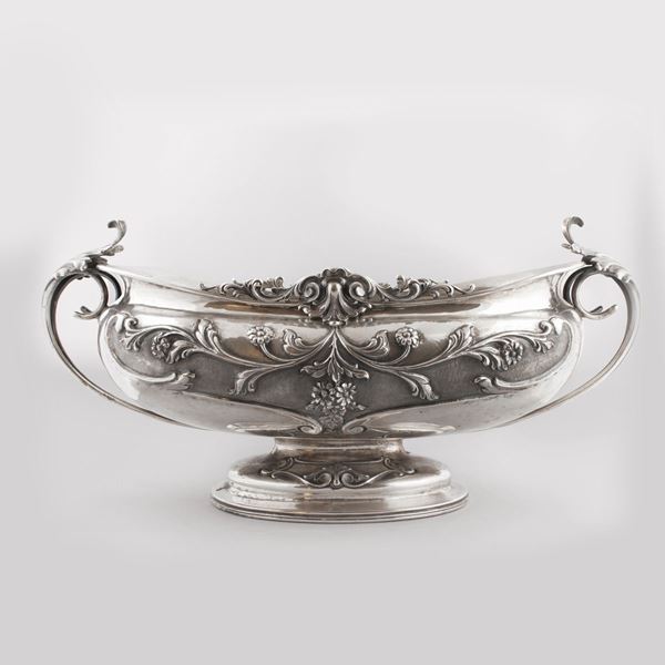 800 SILVER CENTERPIECE