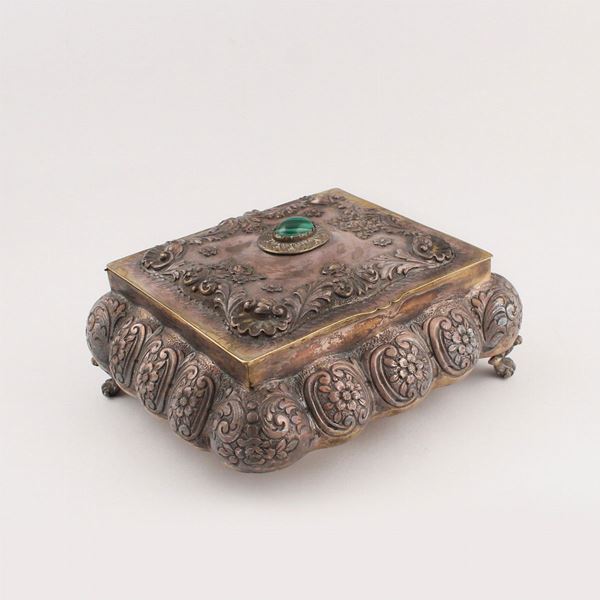 800 SILVER JEWELERY BOX WITH MALACHITE