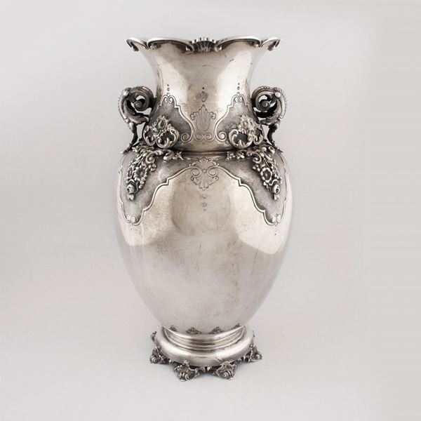 800 SILVER VASE