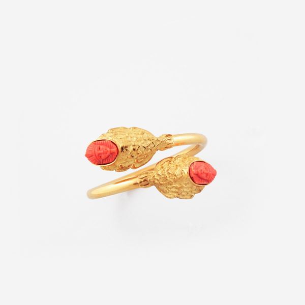 CORAL AND GOLD BRACELET