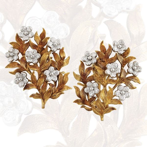 Buccellati : PAIR OF DIAMOND AND GOLD EARRINGS  - Auction Important Jewelry - Casa d'Aste International Art Sale