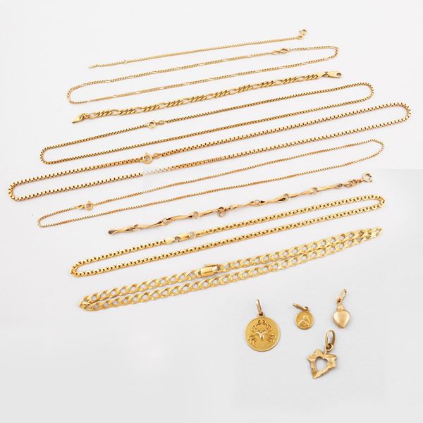 GOLD LOT  - Auction JEWELERY, WATCHES AND SILVER - Casa d'Aste International Art Sale
