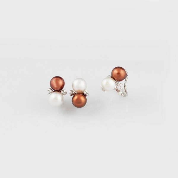 SOUTH SEA PEARL, DIAMOND AND GOLD PARURE