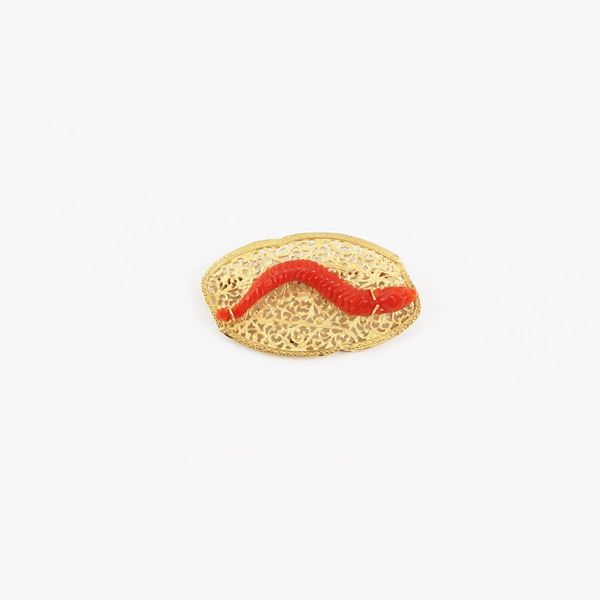 CORAL AND GOLD BROOCH