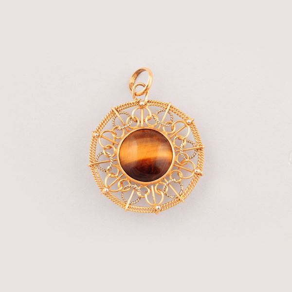 SODALITE, EYE OF TIGER AND GOLD PENDAT