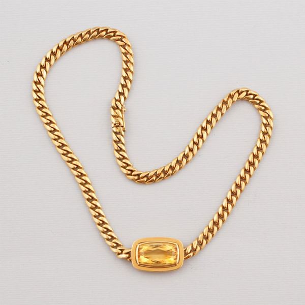 QUARTZ AND GOLD NECKLACE