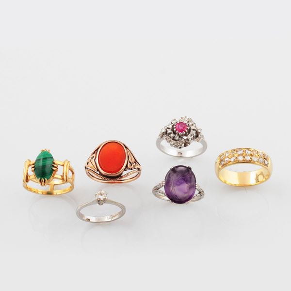 SIX GEM SET, GOLD AND PLATINUM RINGS