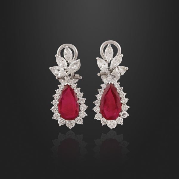 PAIR OF MYANMAR RUBY, DIAMOND AND GOLD EARRINGS  - Auction Special Jewelery, Vintage signed - Casa d'Aste International Art Sale