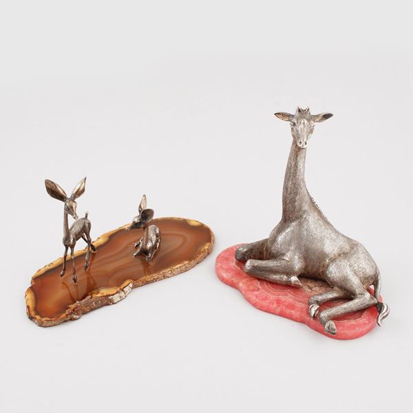 800 SILVER GIRAFFE SCULPTURE AND GAZELLES SCULPTURE