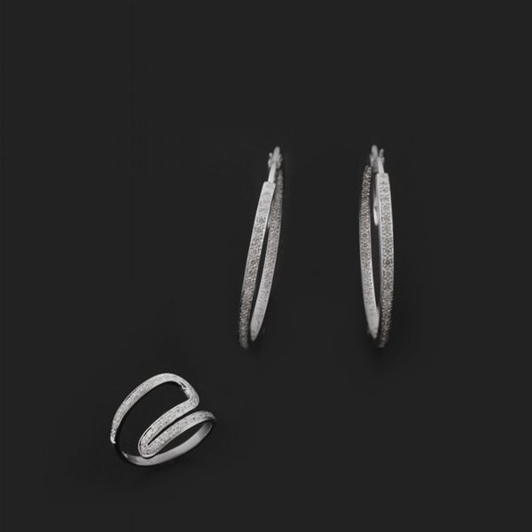 LOT  - Auction Timed Auction Jewelery , Watches and Silver - Casa d'Aste International Art Sale