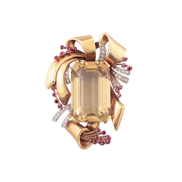 BROOCH