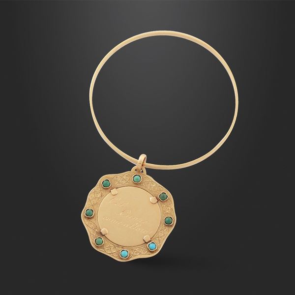 BRACELET
