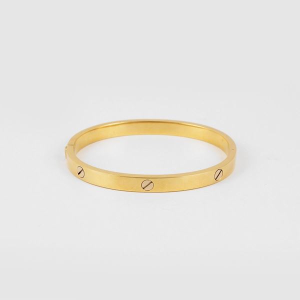 18Kt GOLD BRACELET