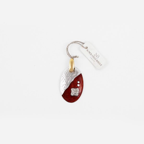 PENDANT