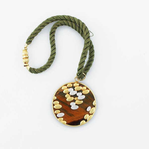 PENDANT