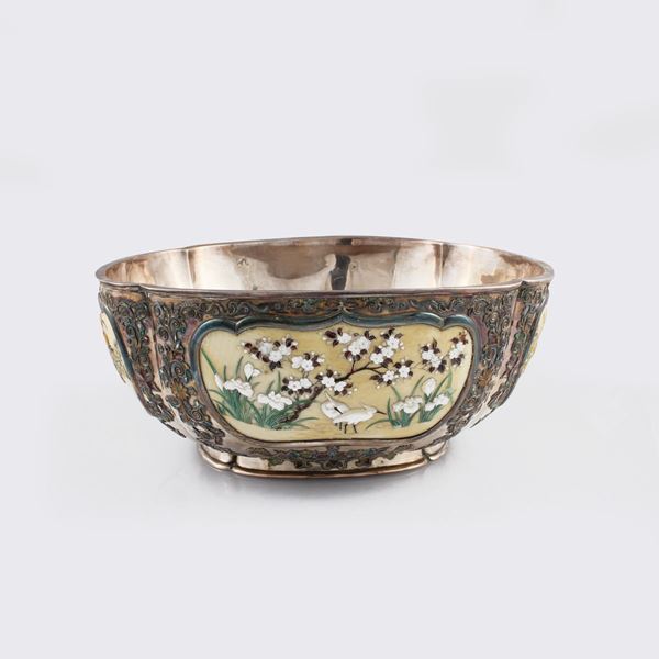 JAPANESE BOWL “IMARI”, SILVER  - Auction Summer Time - Casa d'Aste International Art Sale