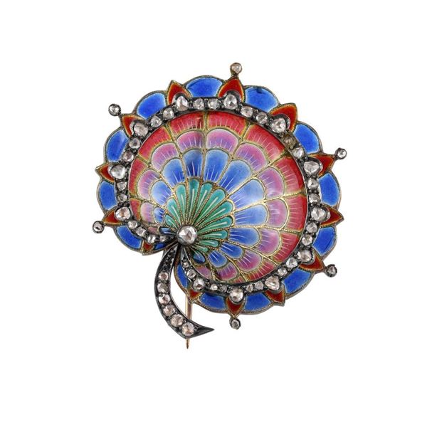 BROOCH