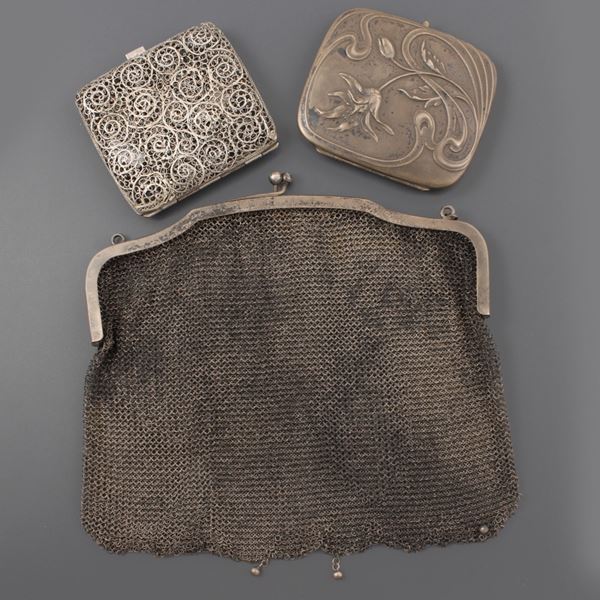 LOT, SILVER CIGARETTES CASE AND BAG