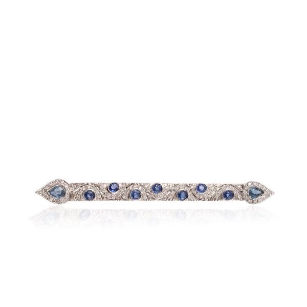 BROOCH