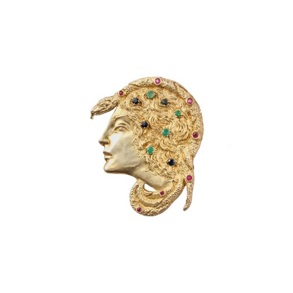 BROOCH