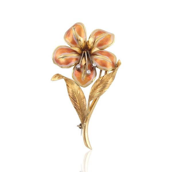 BROOCH