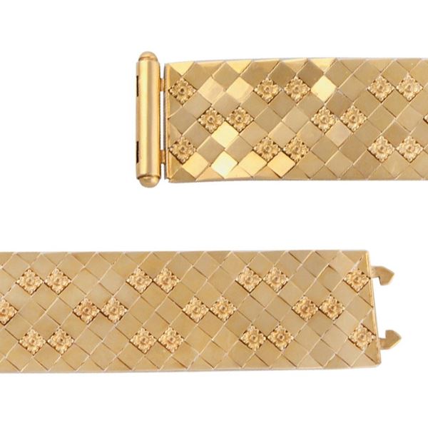 18Kt GOLD BRACELET