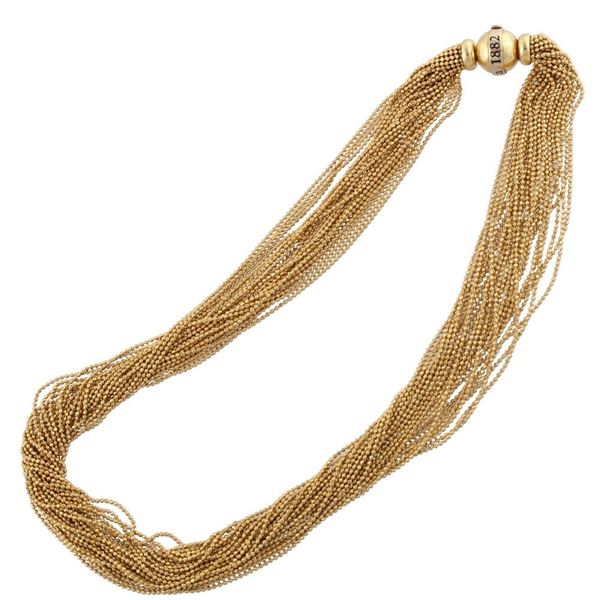 18Kt GOLD NECKLACE