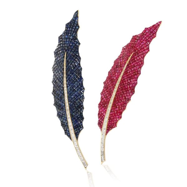 PAIR OF BROOCHES