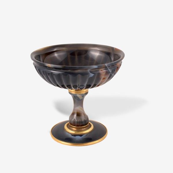 18Kt GOLD AND AGATE CUP