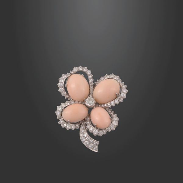 BROOCH