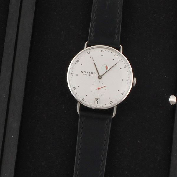 NOMOS GLASHUTTE