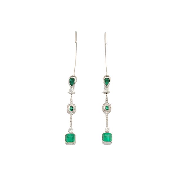 EARRINGS, COLOMBIA EMERALDS