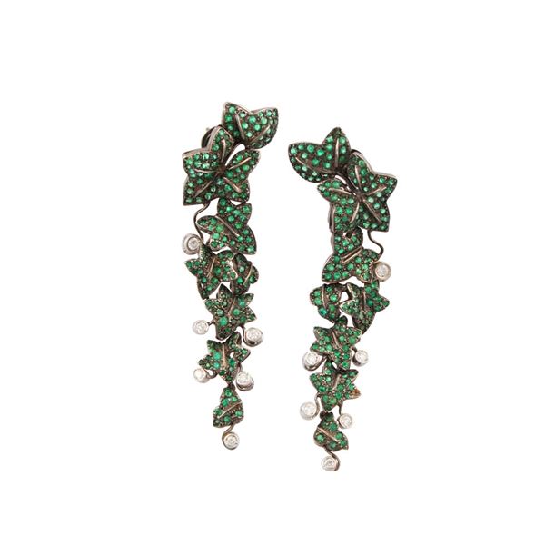 ORECCHINI  - Asta GIOIELLI IMPORTANTI, ARGENTI & OBJETS DE VERTU - Casa d'Aste International Art Sale