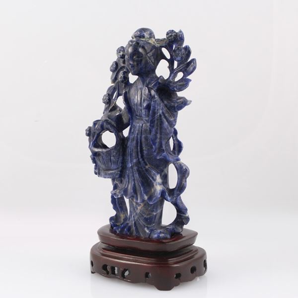 SODALITE SCULPTURE WITH WOODEN BASE