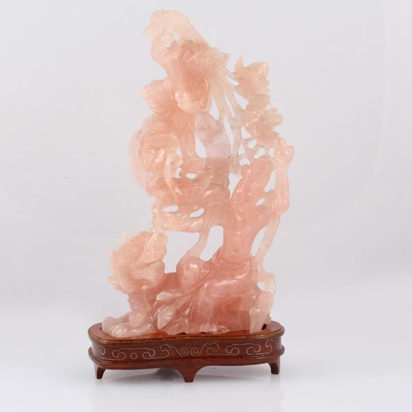 PINK QUARTZ SCULPTURE WITH WOODEN BASE  - Auction Jewels, Silver and Objects - Casa d'Aste International Art Sale