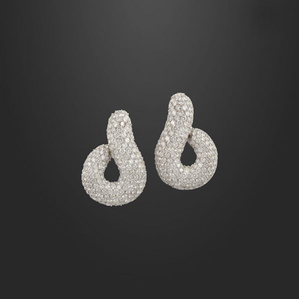 EARRINGS, JACENTE