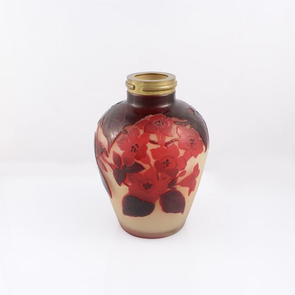 GLASS VASE  - Auction Jewels, Silver and Objects - Casa d'Aste International Art Sale