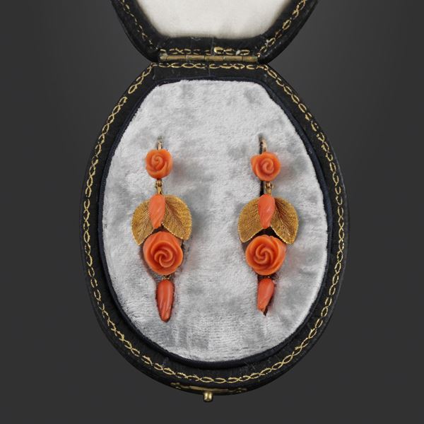 9KT GOLD AND CORALS EARRINGS  - Auction Jewelery & Objects by Vertu - Casa d'Aste International Art Sale