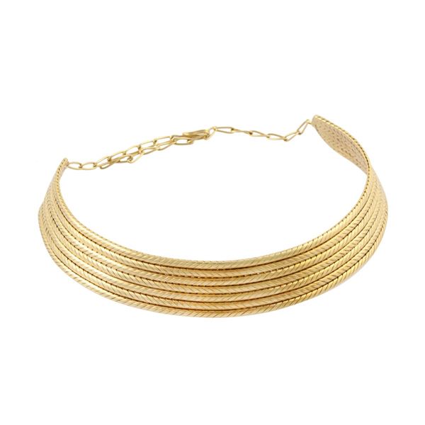 “COLLIER DE CHIEN”
