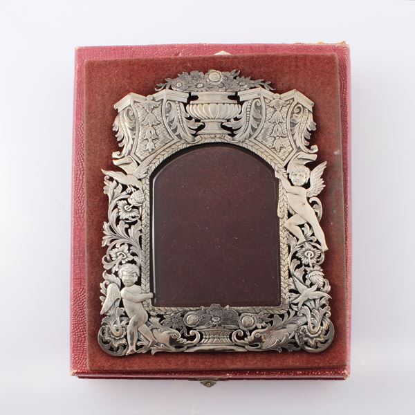 FRAME