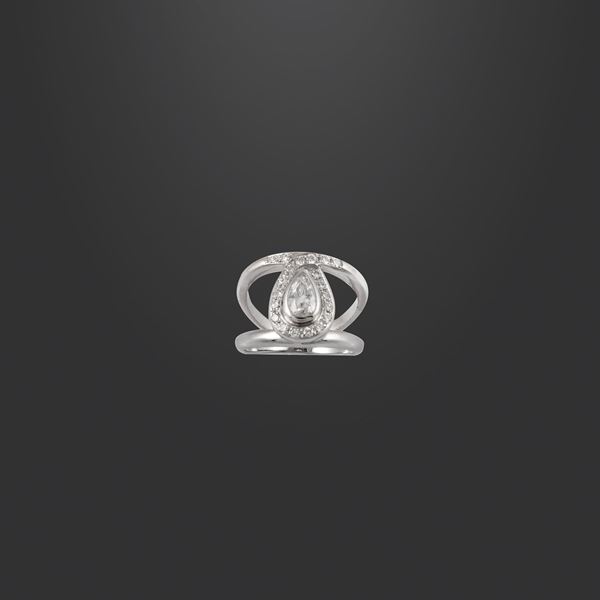 RING  - Auction Jewelery and Watches - Casa d'Aste International Art Sale