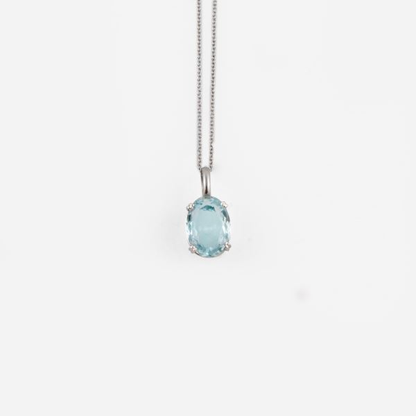 PENDANT WITH CHAIN
