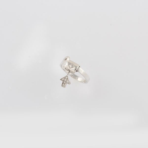 RING, LA NOUVELLE BAGUE