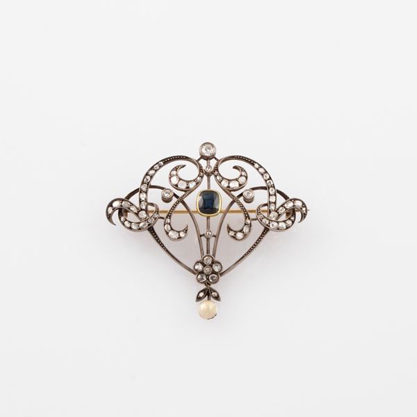 BROOCH