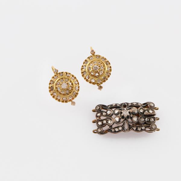 LOT OF EARRINGS AND CLASP