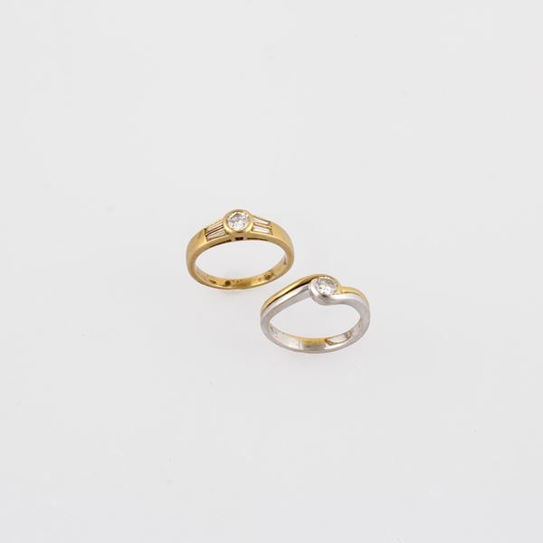 LOT OF TWO RINGS