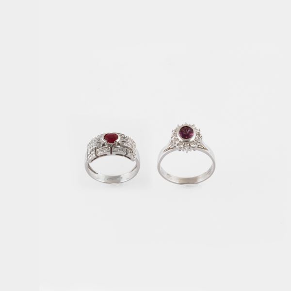 LOT OF TWO RINGS