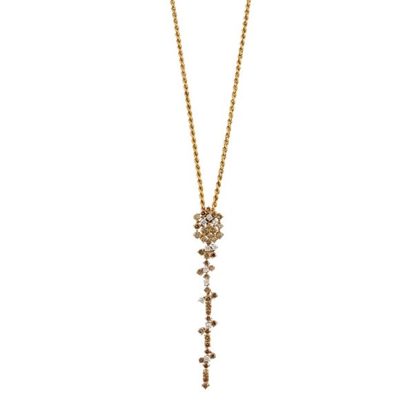 PENDANT AND CHAIN